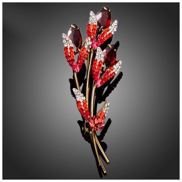 Austrian Crystals Red Bird Of Prey Brooch - Picture 1 of 2